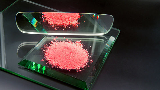 Polvo de pulido de vidrio para la máquina de procesamiento de vidrio utiliza el color rojo