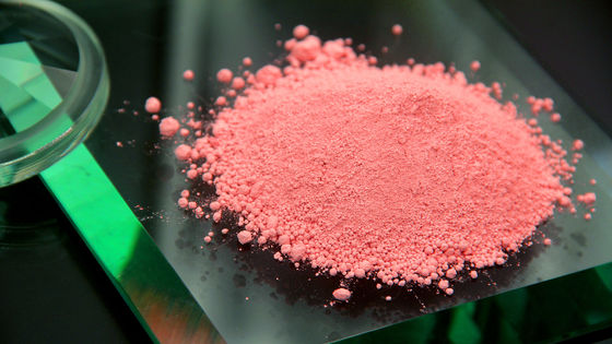 Polvo de pulido de vidrio para la máquina de procesamiento de vidrio utiliza el color rojo