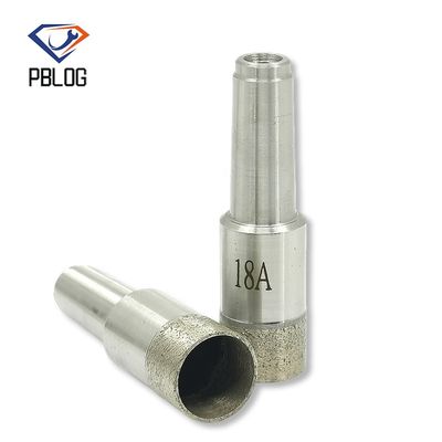 Cuerpo con cuerda afilada y cónica con base de cristal de diamante