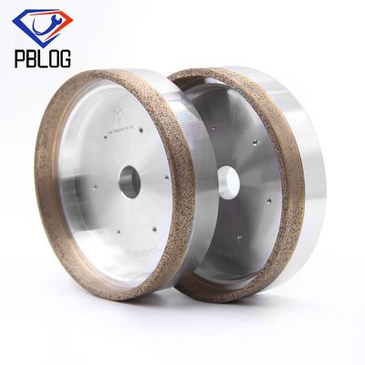 Disco de corte de diamantes de molienda producido por una rueda de molienda de diamantes PE