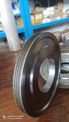 Ruedas de diamantes de doble ranura afiladas y duraderas para máquinas de doble borde redondo