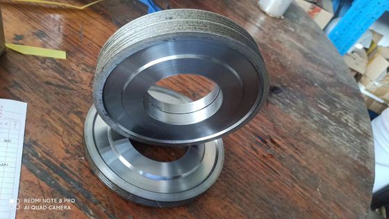 Ruedas de diamantes de doble ranura afiladas y duraderas para máquinas de doble borde redondo