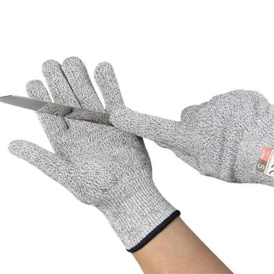 Guantes de plástico negro adaptados para aplicaciones de baja transpirabilidad